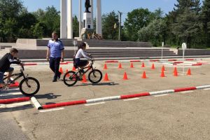 Ultima zi a campaniei Săptămâna Prevenirii Criminalităţii este dedicată siguranţei rutiere