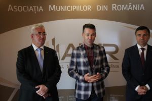 Primarii municipiilor din România cer Guvernului să le restituie „banii furaţi în primele ...