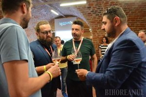 Cetatea Oradea a devenit paradisul iubitorilor de vinuri: A început ediţia a II-a a Salonului Vinurilor Millesime (FOTO / VIDEO)