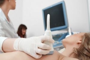 Reghin: ecografii mamare gratuite oferite de Avon şi Kaufland!