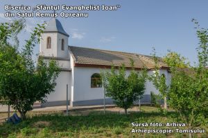 Preoti si biserici la sat: Parohia Remus Opreanu, judetul Constanta (galerie foto)