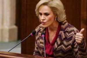 Scandal între Firea şi Dăncilă? Ce s-a discutat, de fapt, în şedinţa PSD