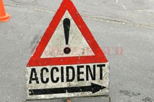 Bătrână de 80 de ani, rănită grav de o maşină