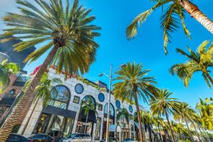 Un oraş interzice comerţul cu ţigări