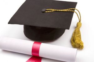 Discurs viral al unei absolvente de liceu, şefe de promoţie din Mediaş: “O strigare îndurerată! Mai e mult până departe”