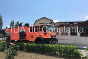 Imagini de la eveniment. Incendiu in Satul de Vacanta din Constanta. Un restaurant a fost cuprins de flacari. Intervin pompierii (galerie foto+video) 