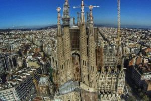 Simbolul Barcelonei a intart în legalitate dupa 137 de ani. Clădirea se afla în Patrimoniul mondial UNESCO
