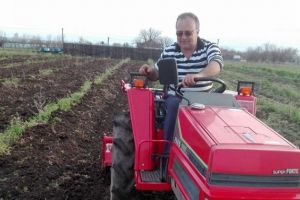 Fiecare gospodărie va primi 20.000 lei pentru a se dota cu utilaje agricole