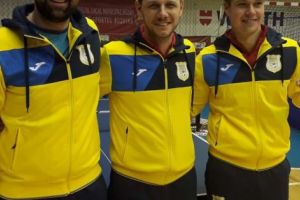 Campioni la ping-pong!