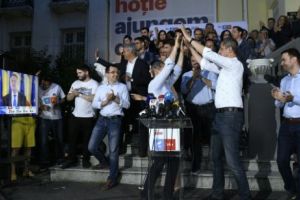 Bomba serii. Ultima mutare a USR-PLUS dă peste cap jocurile politice. Partidele au intrat în alertă