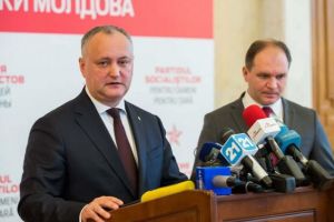 Haos în Republica Moldova: Preşedintele Igor Dodon, suspendat din funcţie de Curtea Constituţională, Parlamentul a fost dizolvat