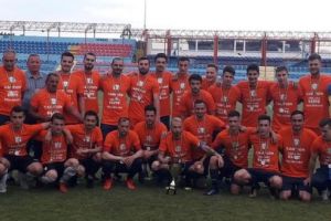 Campioana, prezentă doar pentru premiere