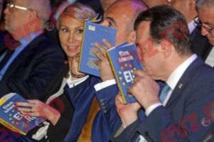 Ape tulburi în PNL. Ce s-a întâmplat zilele trecute la întâlnirea cu preşedintele Klaus Iohannis