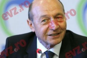 Candidatura lui Mihai Gâdea la alegerile prezidenţiale comentată de Băsescu. „El e tare dacă vorbeşte singur”