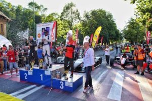 Auto: Silviu Dumitrescu a câştigat etapa a treia a Campionatului Naţional de Viteză în Coastă