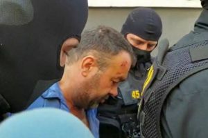 Ucigaşul poliţistului din Timiş s-a SINUCIS în penitenciar