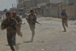 Forţele susţinute de SUA controlează 90% din oraşul Raqa din Siria 
