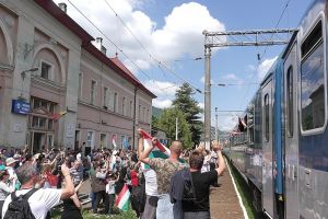 Mii de pelerini maghiari, la Ghimeş – VIDEO