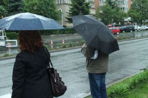 Cod galben de ploi torenţiale în judeţul Hunedoara