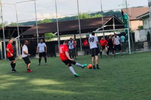 Centru Vechi şi Vivendi merg cap la cap în Campionatul judeţean de old-boys