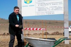 DNA Cluj îl somează pe finul lui Boc: prejudiciul de la groapa de gunoi trebuie recuperat de la angajaţii Consiliului Judeţean