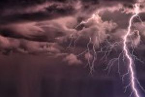 NEWS ALERT. Bărbat lovit de fulger în comuna Iablaniţa