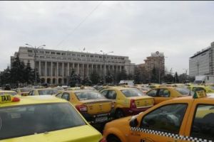 Taxi versus Uber, Clever şi Bolt. Taximetriştii ameninţă cu greva foamei! News alert