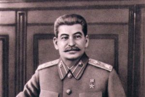 URSS producea la seral un inginer în doi ani. A urmat dezastrul