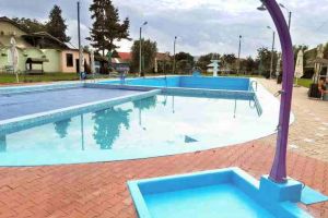 Veşti bune pentru iubitorii înotului din Aiud: Joi se deschide ştrandul din municipiu. Investiţie de peste 30.000 de lei pentru modernizarea locaţiei
