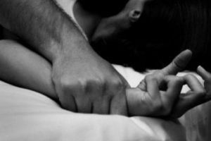 Grozăvie într-un centru de recuperare din Carei! Tânără supusă la chinuri cumplite de mai mulţi bărbaţi