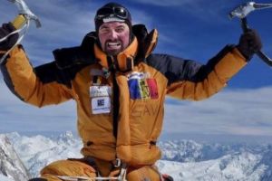 Slalom printre cadavrele de pe Acoperişul Lumii. Teofil Vlad, alpinistul scăpat din infernul de pe Everest