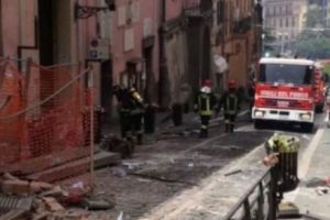Explozie devastatoare! Zece persoane printre care mai mulţi copii au fost rănite