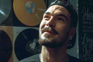 APEL UMANITAR. Un tânăr de 20 ani, din Alba, are nevoie de ajutorul nostru. Vlad a fost diagnosticat cu o boală nemiloasă