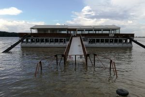 Viitura se apropie de Galaţi. Apele Dunării au depăşit „Cota de Atenţie”