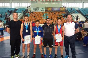 Sucevenii au câştigat patru medalii la naţionalele de juniori III