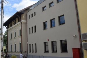 Protest spontan al angajaţilor dispensarului de la Spitalul de Pneumoftiziologie