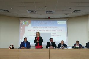 Conferinţa „Societatea întemeiată pe cunoaştere. Norme, valori şi repere contemporane” a ajuns la cea de-a XV-a ediţie