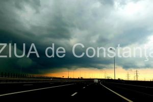 InfoTrafic: Atentie soferi! Trafic blocat pe DN1 si restrictii de circulatie pe A1 si A2