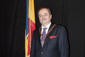 Masoneria mondială va fi condusă de naşul lui Zgonea. Afaceri cu oligarhi ruşi foşti în GRU