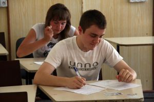 Peste 6.500 de elevi suceveni s-au înscris la evaluarea naţională