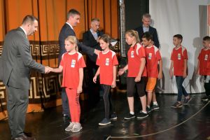 ArcelorMittal Galati şi Damen au premiat elevii care au câştigat primele locuri la Olimpiadele Naţionale