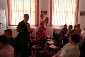 Argeşenii, şubrezi şi la sănătatea… financiară