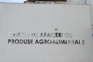 ADP Oradea organizează licitaţie cu strigare pentru spaţii comerciale în Piaţa Rogerius