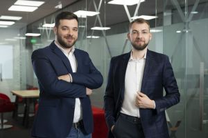 Doi târgovişteni au lansat prima solutie 100% digitală pentru abonamente medicale în clinici şi cabinete independente