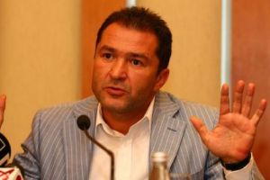 Elan Schwartzenberg dă cărţine pe faţă. Mesaj tăios pentru călăii care i-au distus viaţa