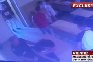 Imagini şocante surprinse într-o sală de clasă. Un elev este bătut de un jandarm sub ochii colegilor VIDEO