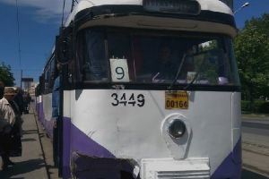 Trasee mai lungi pentru liniile de tramvai 8 şi 9