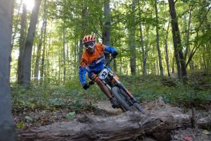 Braşoveanul Sebastian Râpea, locul 3  la Cupa Naţională de Enduro Ciocanu