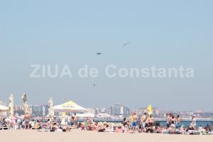 Plaja turistica si beach-bar, amenajate in statiunea Mamaia de CC Concept Direct SRL