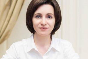 Cum a ajuns Republica Moldova să fie condusă de doi prim-miniştri?